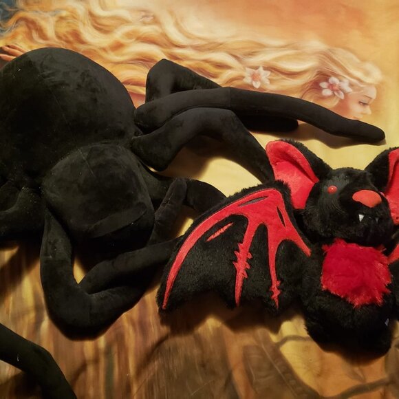 spider and bat dolls kill plushies - Picture 1 of 1